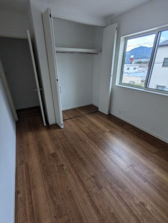 呉市焼山中央、新築一戸建ての画像です