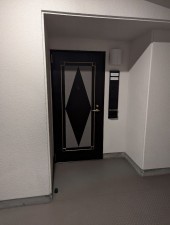 呉市中央、マンションの画像です