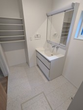 呉市広弁天橋町、中古一戸建ての画像です