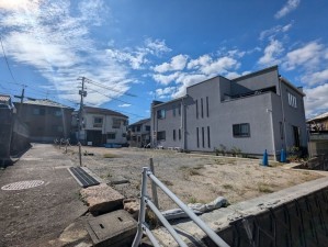 呉市八幡町、土地の画像です