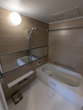 呉市本通、マンションの画像です