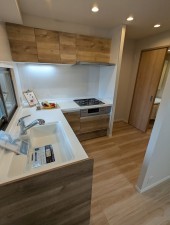 呉市本通、マンションの画像です