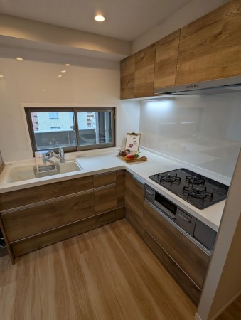 呉市本通、マンションの画像です