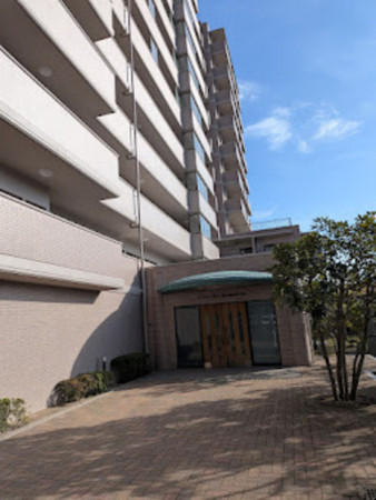 呉市広本町、マンションの画像です