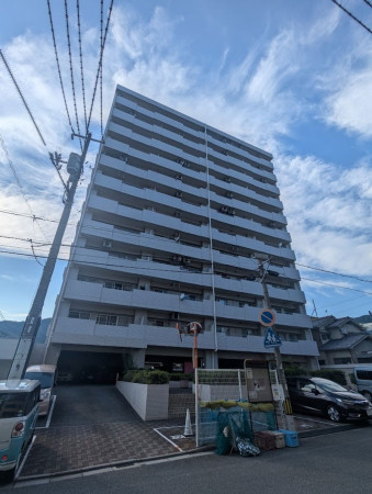 呉市中央、マンションの画像です