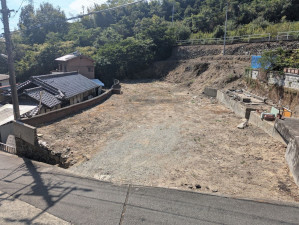 呉市上平原町、土地の画像です