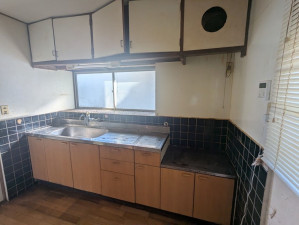 呉市焼山宮ケ迫、中古一戸建てのキッチン画像です