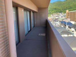 呉市広白石、マンションのバルコニー画像です