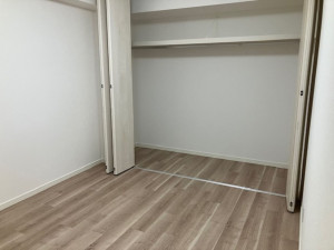 呉市広大新開、マンションの寝室画像です