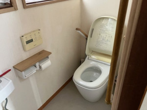 呉市上山田町、中古一戸建てのトイレ画像です
