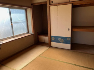呉市西惣付町、中古一戸建ての居間画像です