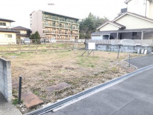 岡山市北区伊島町、土地の画像です