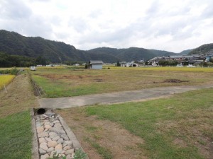 岡山市北区建部町川口、土地の画像です