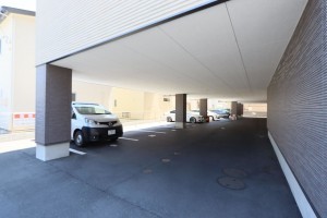 岡山市北区西古松、収益物件/マンションの駐車場画像です