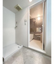 岡山市北区国体町、マンションの画像です