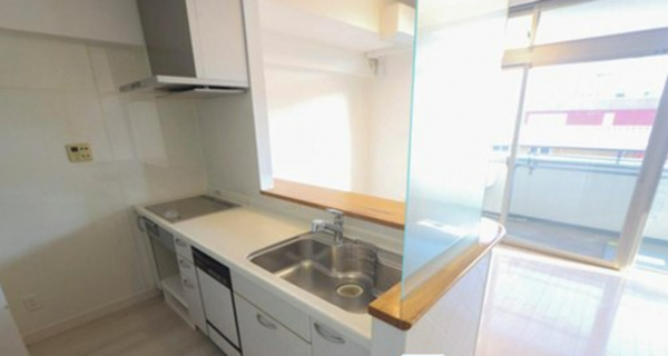 岡山市北区鹿田本町、マンションの画像です