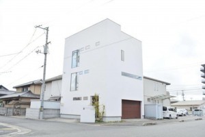 岡山市北区北長瀬表町、中古一戸建ての画像です