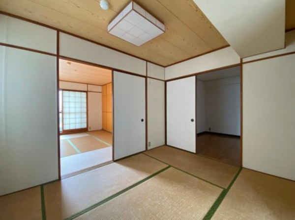 岡山市北区桑田町、マンションの画像です