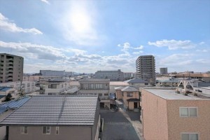 岡山市北区西古松、マンションの画像です