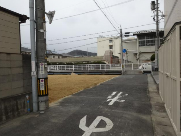岡山市北区津島京町、土地の画像です