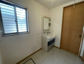 岡山市北区辰巳、中古一戸建ての画像です