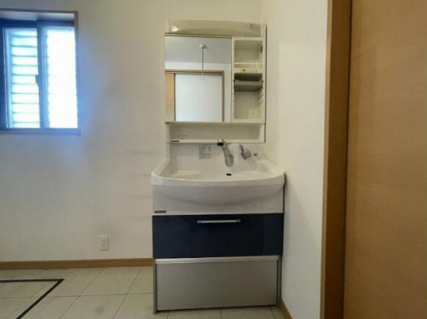岡山市北区辰巳、中古一戸建ての画像です