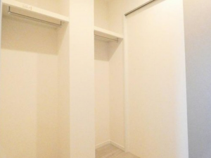 岡山市北区平田、マンションの画像です