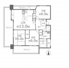 岡山市北区表町、マンションの間取り画像です