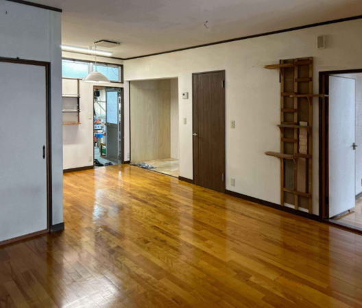 岡山市北区今、収益物件/住宅付店舗の画像です