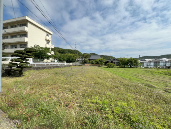岡山市北区栢谷、土地の画像です