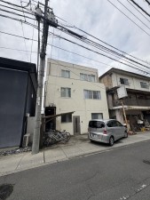 岡山市北区津島東、収益物件/アパートの間取り画像です