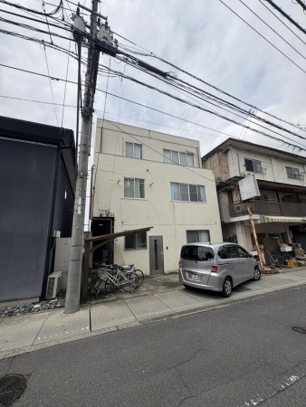 岡山市北区津島東、収益物件/アパートの間取り画像です