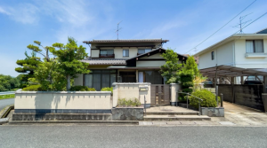 岡山市北区芳賀、中古一戸建ての画像です