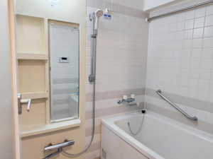 岡山市北区上中野、マンションの画像です