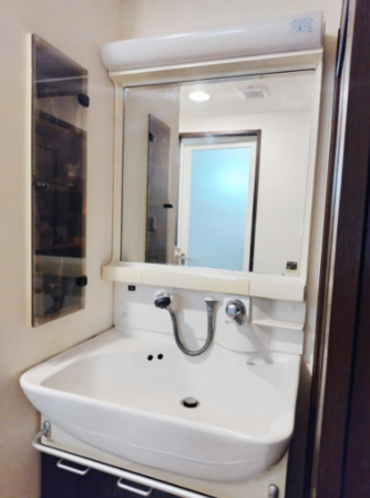 岡山市北区上中野、マンションの画像です