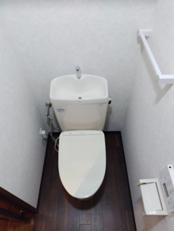 岡山市北区上中野、マンションの画像です