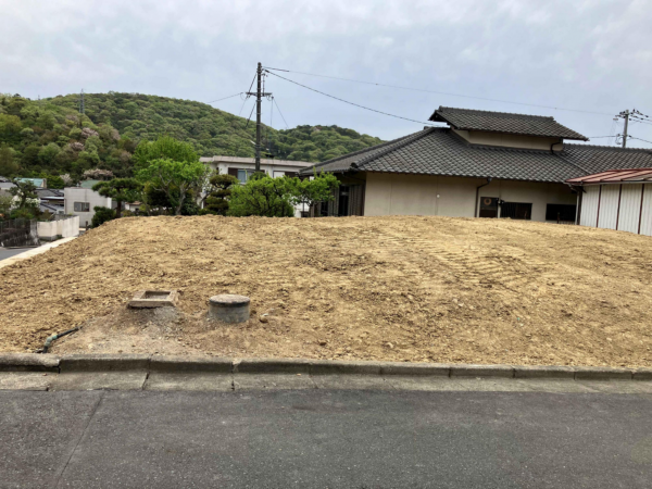 岡山市北区津高、土地の画像です