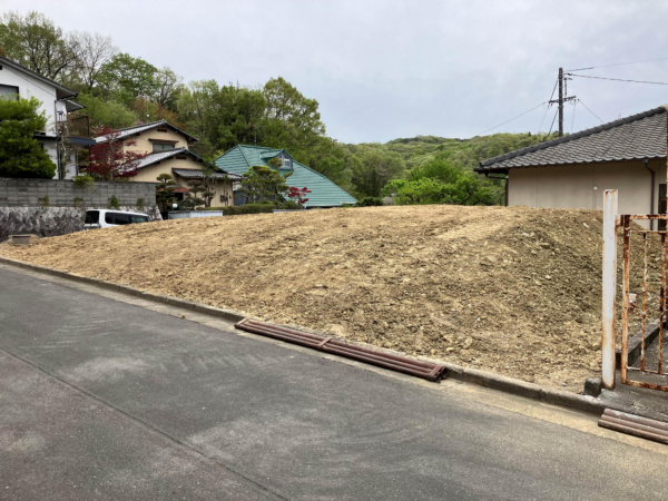 岡山市北区津高、土地の画像です