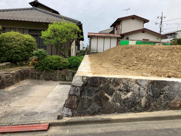 岡山市北区津高、土地の画像です