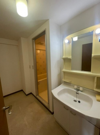 岡山市北区矢坂東町、マンションの画像です