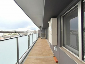 岡山市北区駅元町、マンションの画像です