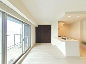 岡山市北区駅元町、マンションの画像です