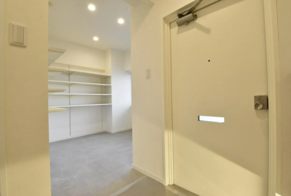 岡山市北区厚生町、マンションの画像です