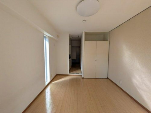 岡山市北区春日町、マンションの画像です