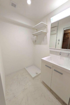 岡山市北区西古松西町、マンションの画像です