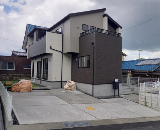 岡山市北区谷万成、新築一戸建ての画像です