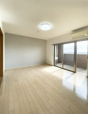 岡山市北区西長瀬、マンションの画像です