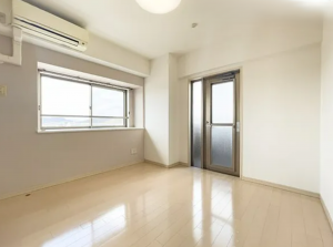 岡山市北区西長瀬、マンションの画像です