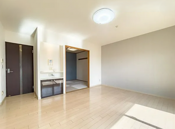 岡山市北区西長瀬、マンションの画像です