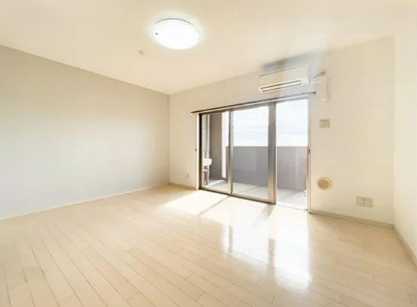 岡山市北区西長瀬、マンションの画像です